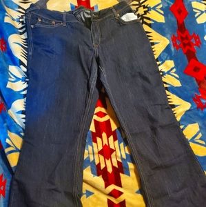 Maurices jeans